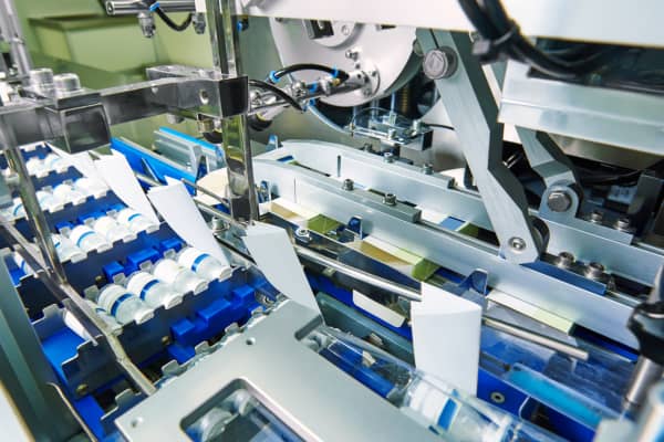 Manufacturing packaging conveyor belt