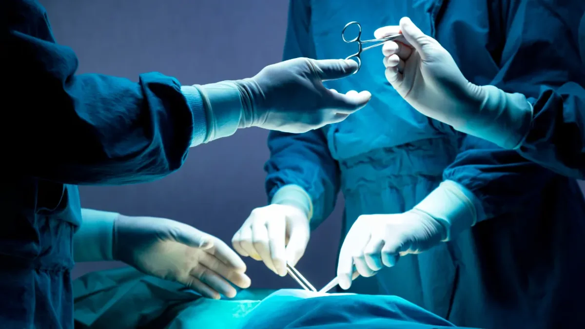 Surgical-Guide-LP-surgery-room-HP